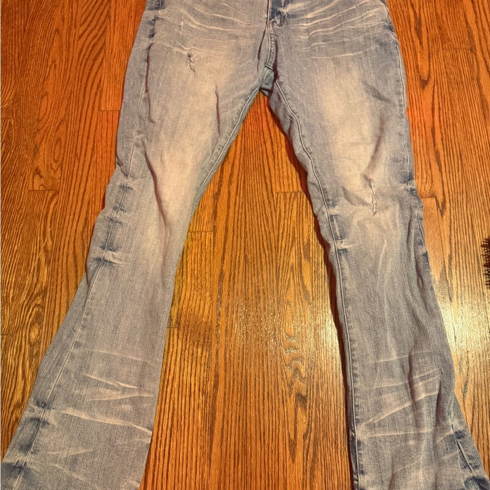 Fashion Nova Blue Flare Wide Leg Jeans with Vintage Appeal